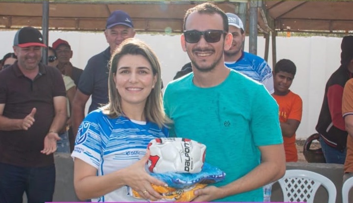 Em Triunfo: Prefeito Espedito Filho participa da abertura do Campeonato Municipal de Futebol WhatsApp Image 2023 11 05 at 09.51.201 - Em Triunfo: Prefeito Espedito Filho participa da abertura do Campeonato Municipal de Futebol